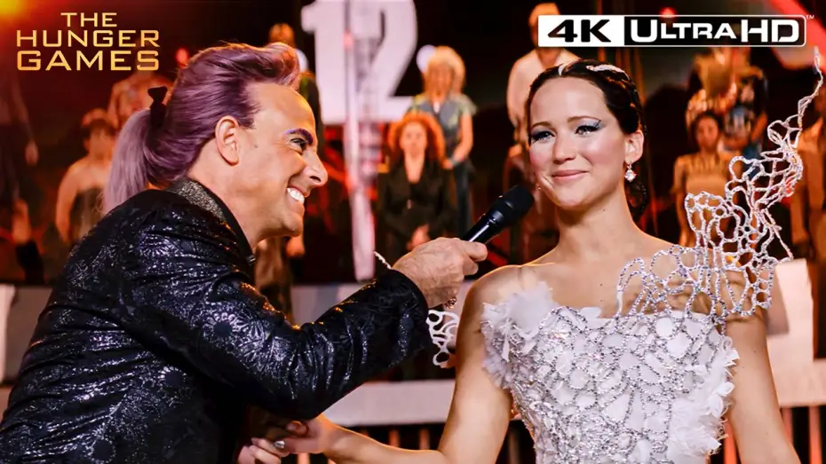 Wideo do filmu Igrzyska śmierci: W pierścieniu ognia — Katniss Turns Her Fashionable Wedding Dress Into a Statement
