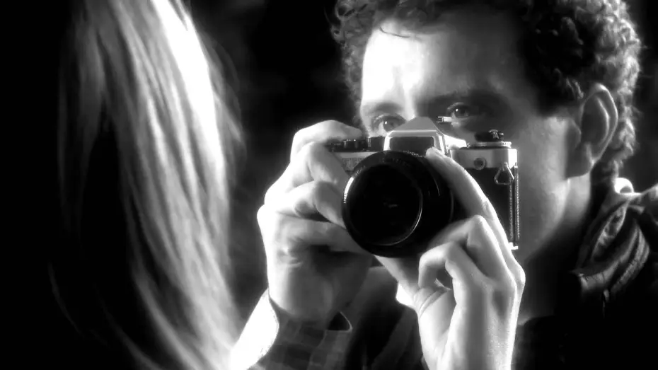 Wideo do filmu Shuffle — "Shuffle" Official Theatrical Trailer