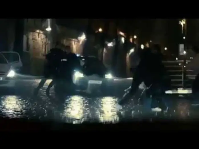 Wideo do filmu Noc — Paris by Night / Une nuit (2012) - Trailer French