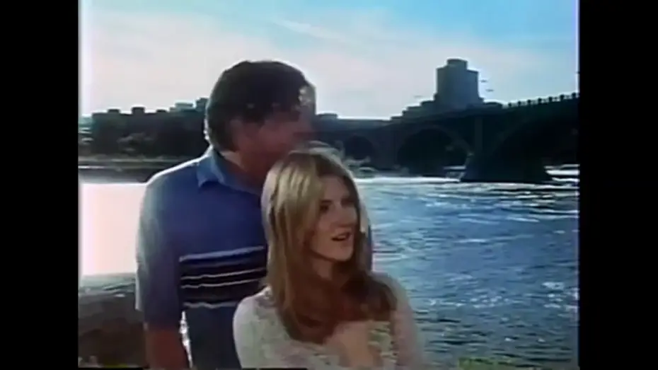 Wideo do filmu Foolin' Around — These Moments Never Live Again - Seals & Crofts - Foolin' Around soundtrack