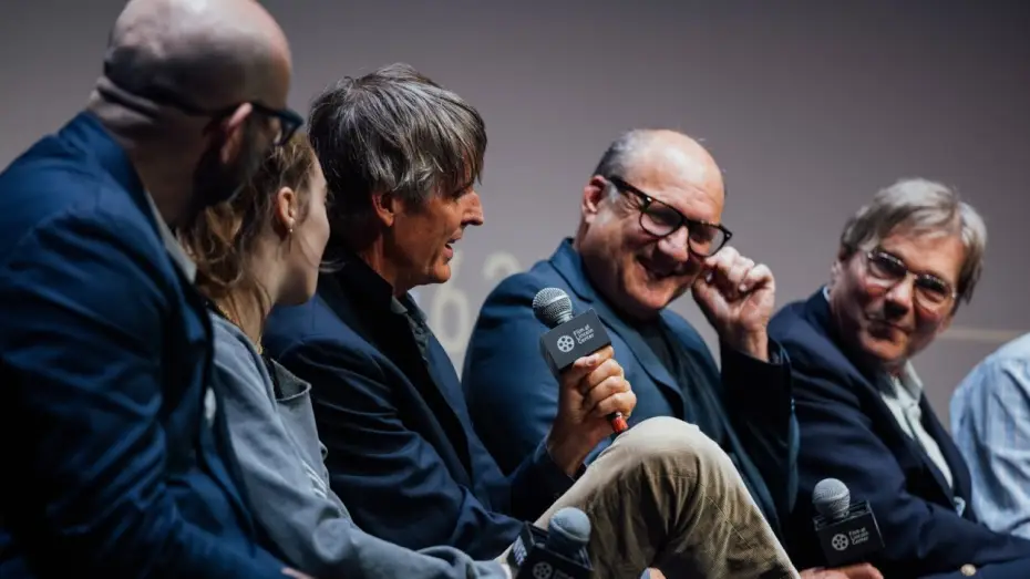Wideo do filmu Pavements — Alex Ross Perry, Robert Greene, and Pavement on Pavements