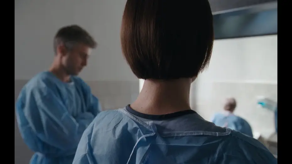 Wideo do filmu Kwiecień — Teaser APRIL de Dea Kulumbegashvili - au cinéma le 29 janvier 2025