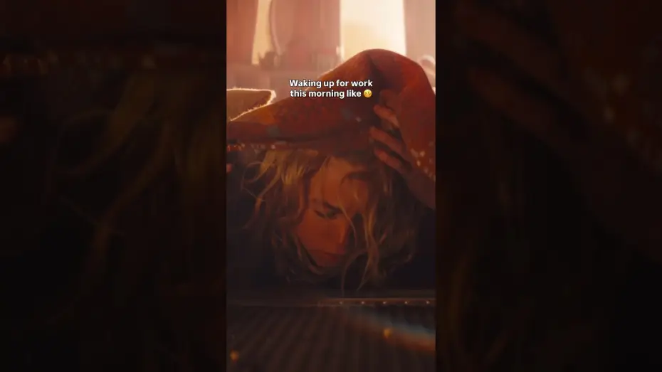 Wideo do filmu Supergirl — Desperate for a yellow sun