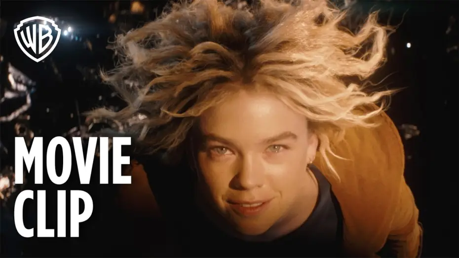 Wideo do filmu Supergirl — Yellow Sun Recharge - Movie Clip