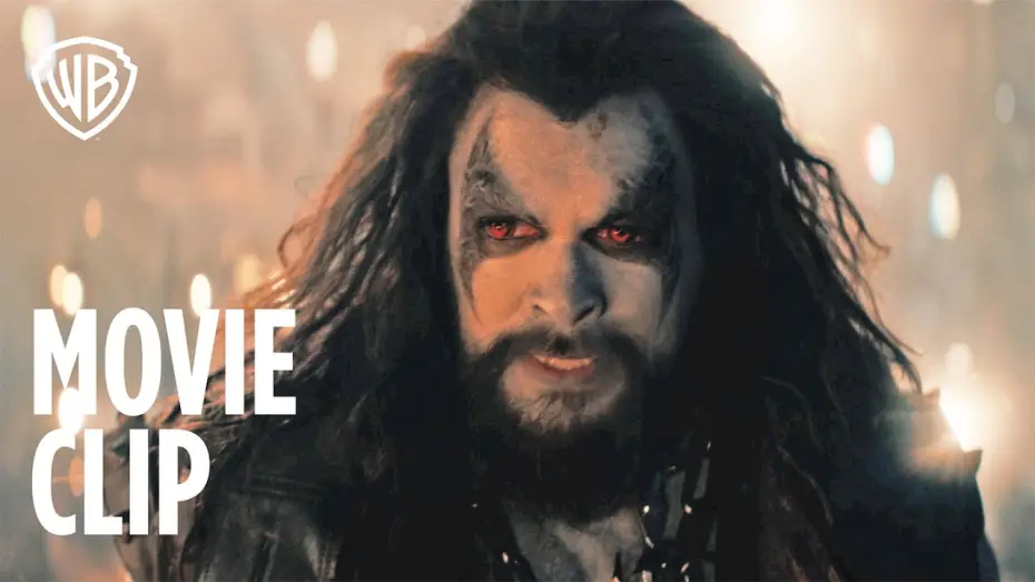 Wideo do filmu Supergirl — Lobo & Kara Save The Children - Movie Clip