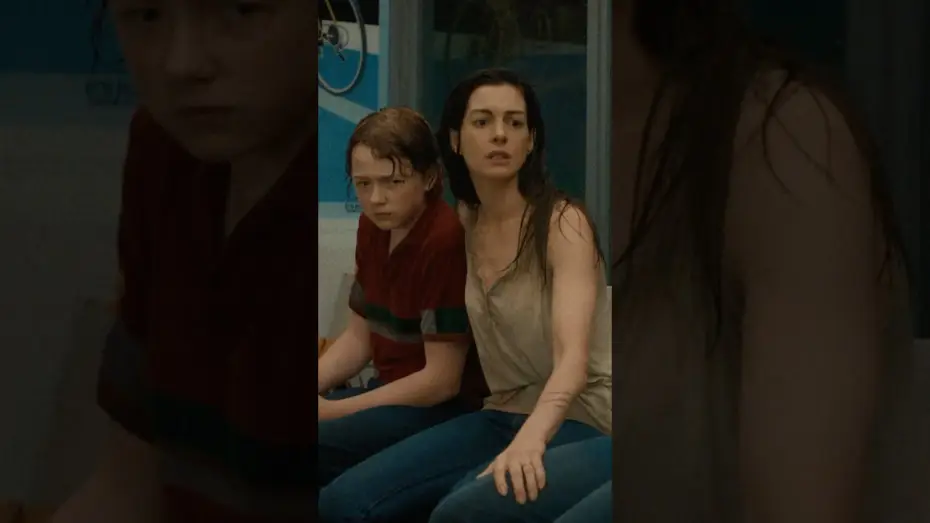 Wideo do filmu Flowervale Street — Get tickets for The End of Oak Street before they disappear.