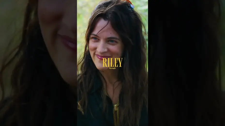 Wideo do filmu Rosebush Pruning — A family you'll never forget, however hard you try.