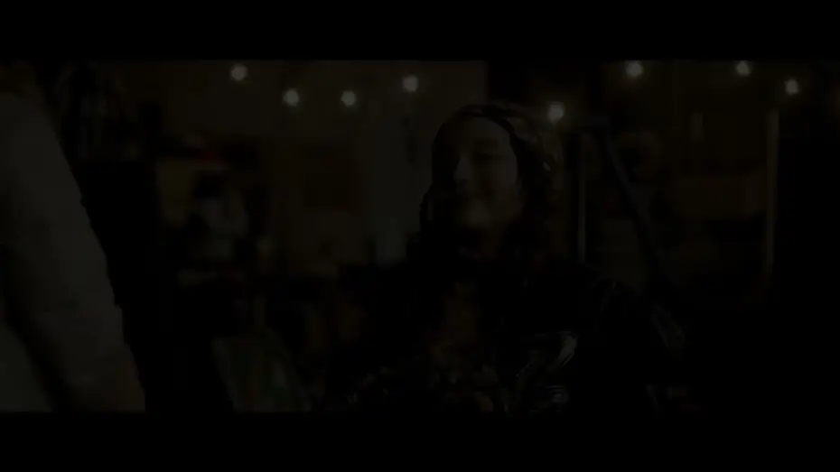 Wideo do filmu Opowieść świąteczna — Official Trailer