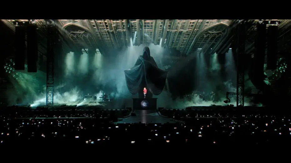 Wideo do filmu Mylène Farmer : Nevermore - Le film — Mylène Farmer - Que je devienne... (Nevermore - Live)