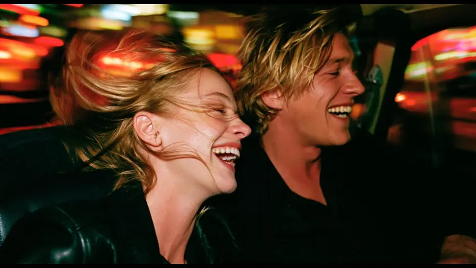 Wideo do filmu Love's Fast Lane — Love's Fast Lane | Amore in Pista | Romantico | Film completo in italiano HD
