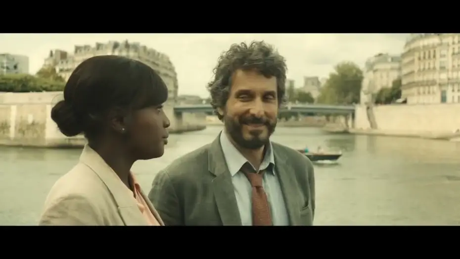 Wideo do filmu Każdy kłamie 2 — TOUT LE MONDE MENT 2 - Extrait