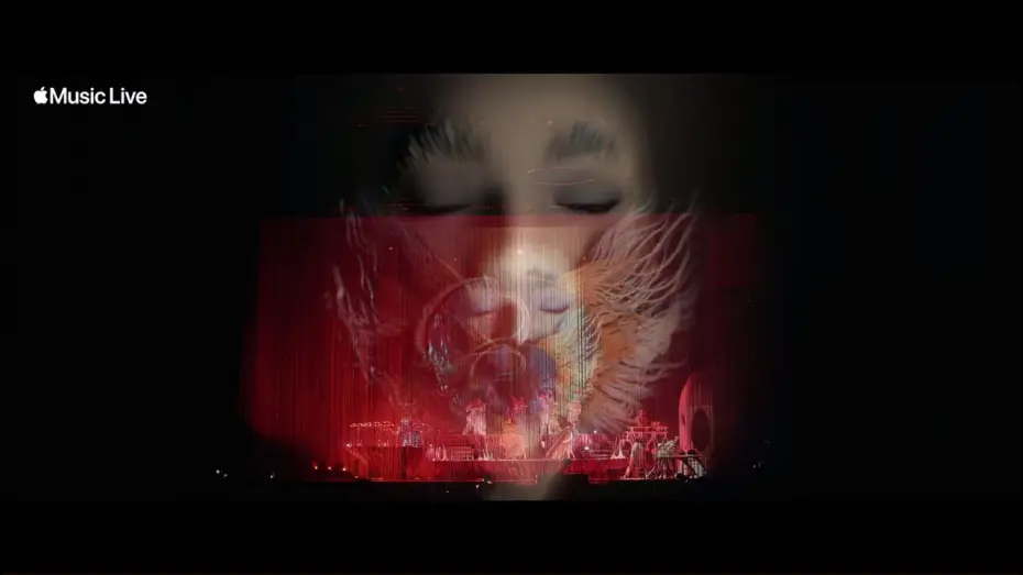 Wideo do filmu Björk: Cornucopia — björk : losss (Cornucopia, Apple Music Live)