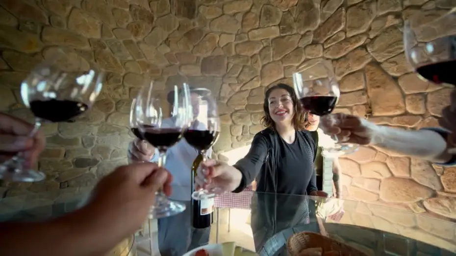 Wideo do filmu Rioja, la tierra de los mil vinos — Official Trailer
