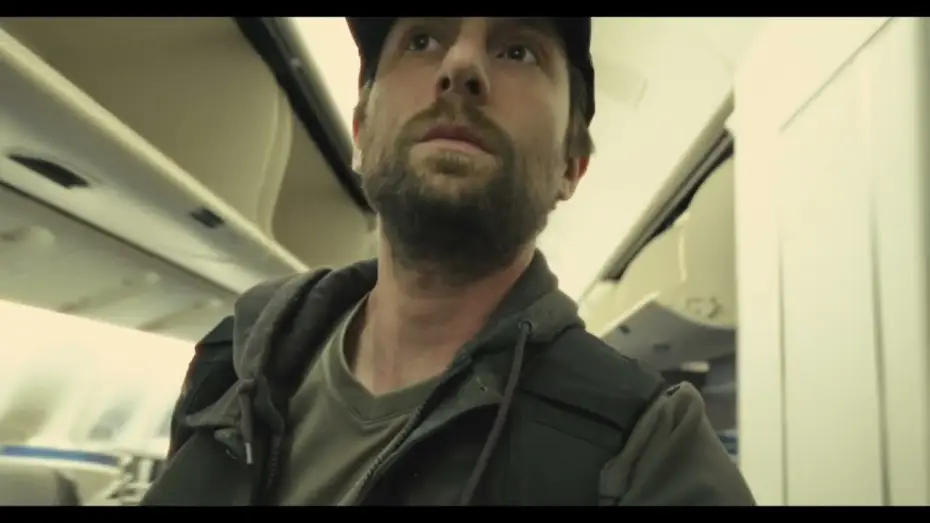 Wideo do filmu Porcelanowa wojna — Transporting Cameras into Ukraine | BTS