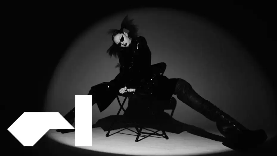 Wideo do filmu Free Your Mind: The Matrix Now — Free Your Mind | A film by Ruth Hogben and Gareth Pugh | Factory International