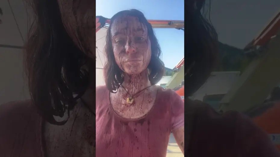 Wideo do filmu Teenage Sex and Death at Camp Miasma — Hannah Einbinder, behind the scenes of Teenage Sex and Death at Camp Miasma.