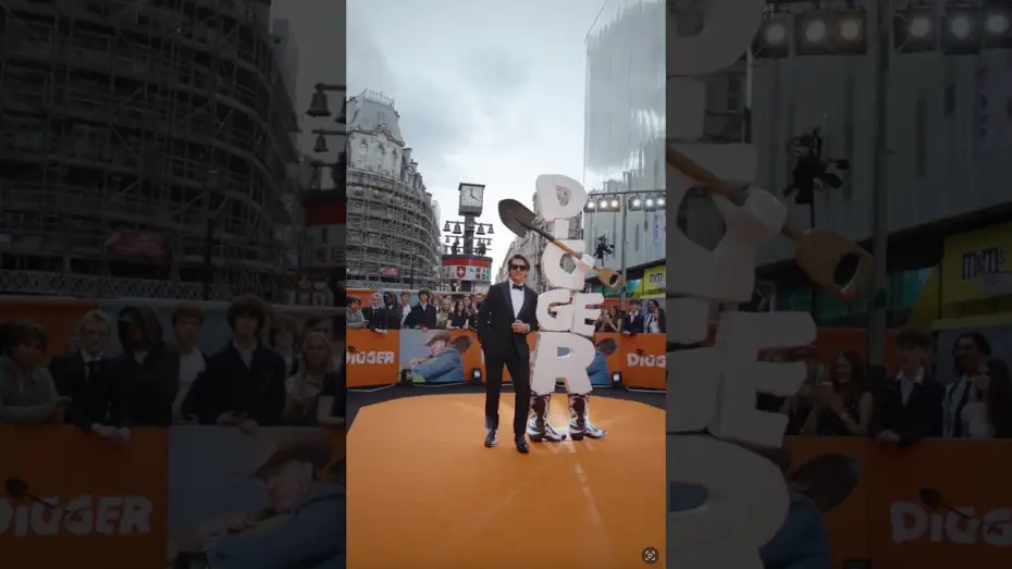 Wideo do filmu Digger — The man of the hour.