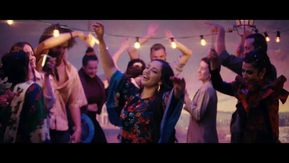 Wideo do filmu Tell Them About Us — ÜBER UNS VON UNS - Offizieller Trailer