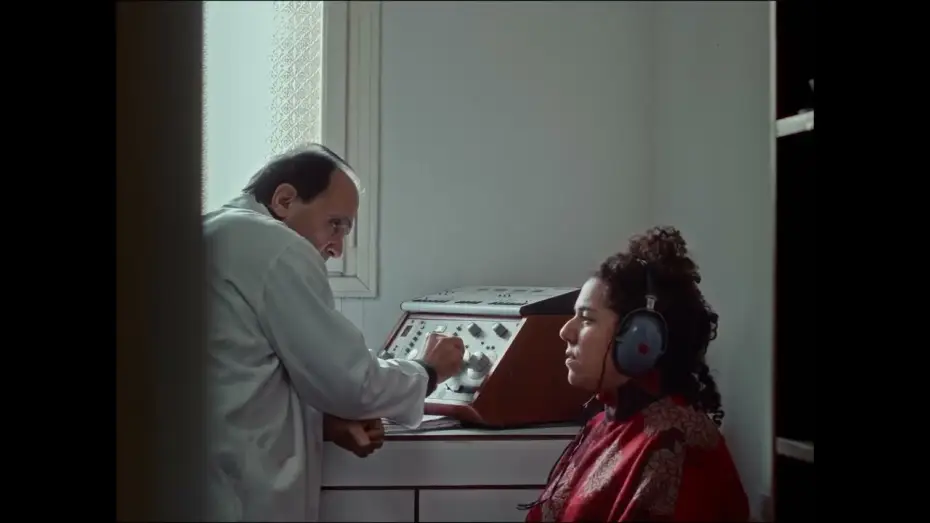 Wideo do filmu Nahnou Fil Dakhil — Trailer | We Are Inside |
