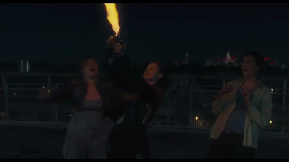 Wideo do filmu Łobuz — "Urchin" di Harris Dickinson, Trailer Ufficiale | Wanted Cinema