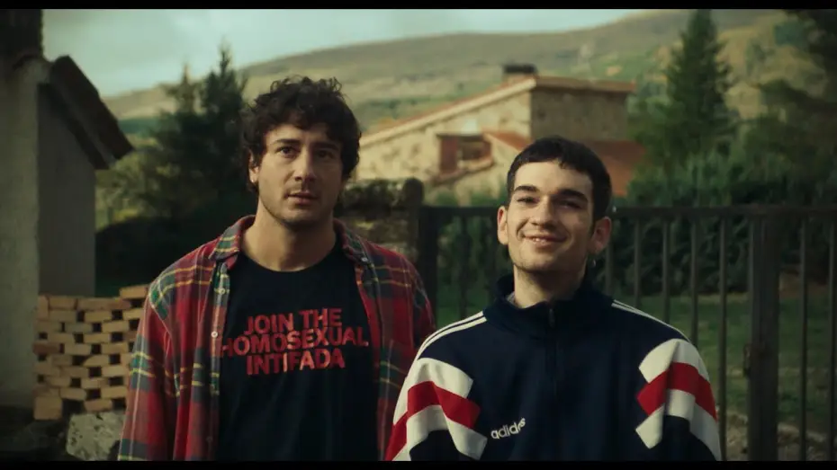 Wideo do filmu Una película barata — Una película barata (2024) Tráiler oficial Castellano