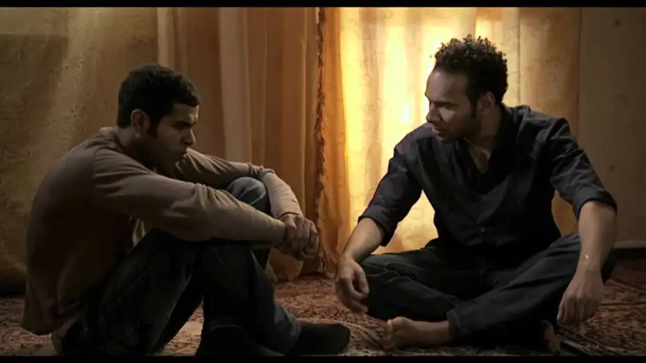 Wideo do filmu La Désintégration — La Désintégration, Extrait N°2, sortie le 15/02/2012