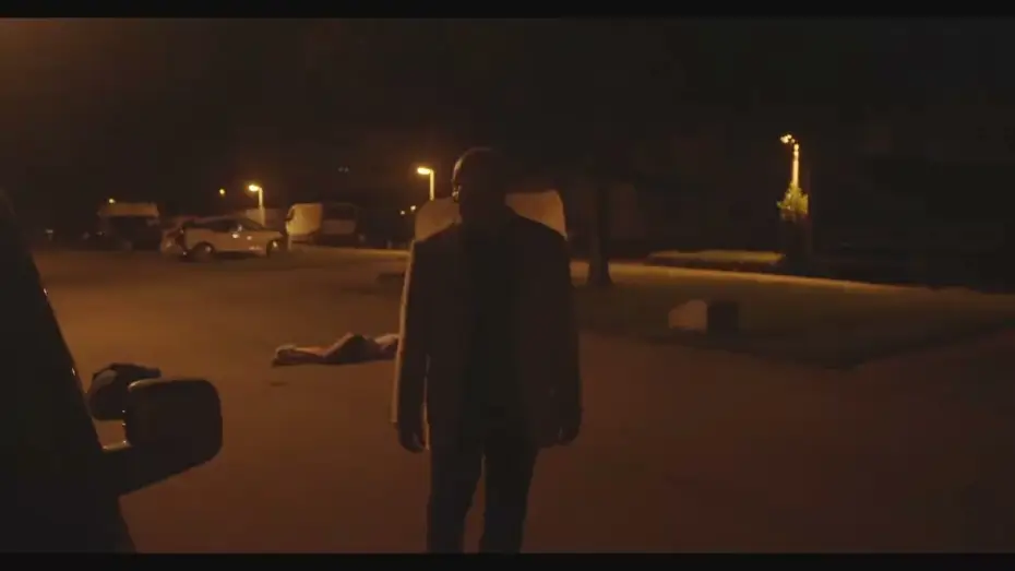 Wideo do filmu Bodyguard for Sweetheart — Edit - Story of "Evans" mit dem Film-Soundtrack "Falling" von Juma (Urheber mit Urheberrecht)