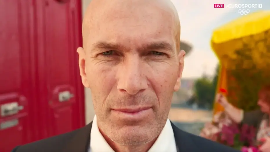 Wideo do filmu Cérémonie d'ouverture des Jeux Olympiques de Paris 2024 — JO PARIS 2024 - Zidane dans le métro, Debbouze perdu : le clip génial de la cérémonie d'ouverture