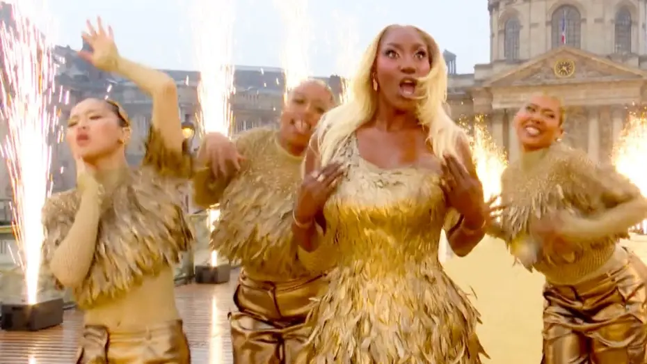 Wideo do filmu Cérémonie d'ouverture des Jeux Olympiques de Paris 2024 — JO PARIS 2024 - Le show Aya Nakamura