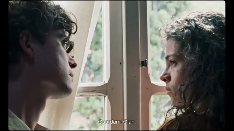 Wideo do filmu Sulla terra leggeri — Sulla terra leggeri - TRAILER