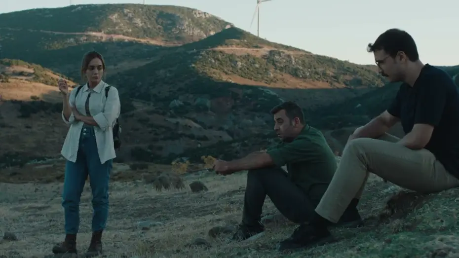 Wideo do filmu Seni Bıraktığım Yerdeyim — Official Trailer