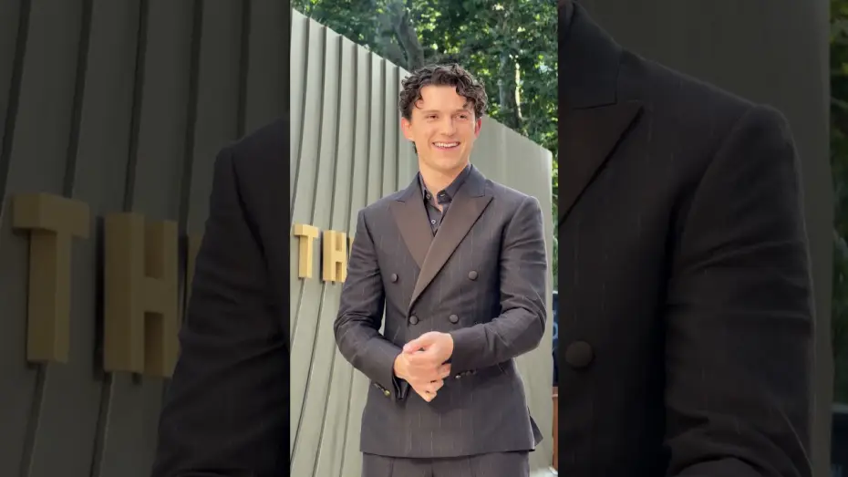 Wideo do filmu Odyseja — A suave Tom Holland at the World Premiere of The Odyssey.