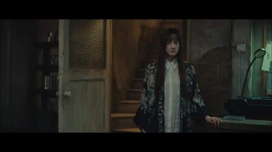 Wideo do filmu Dobry chłopiec — Tommy tries to escape the basement