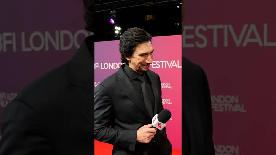 Wideo do filmu Papierowy tygrys — Adam Driver admires James Gray’s work on the LFF carpet for Paper Tiger
