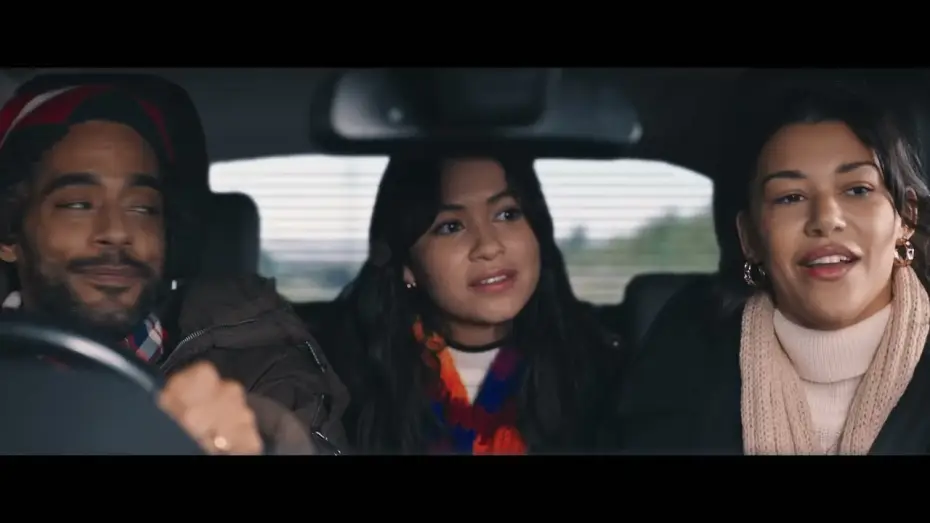 Wideo do filmu The Holiday Hitman — Official Trailer