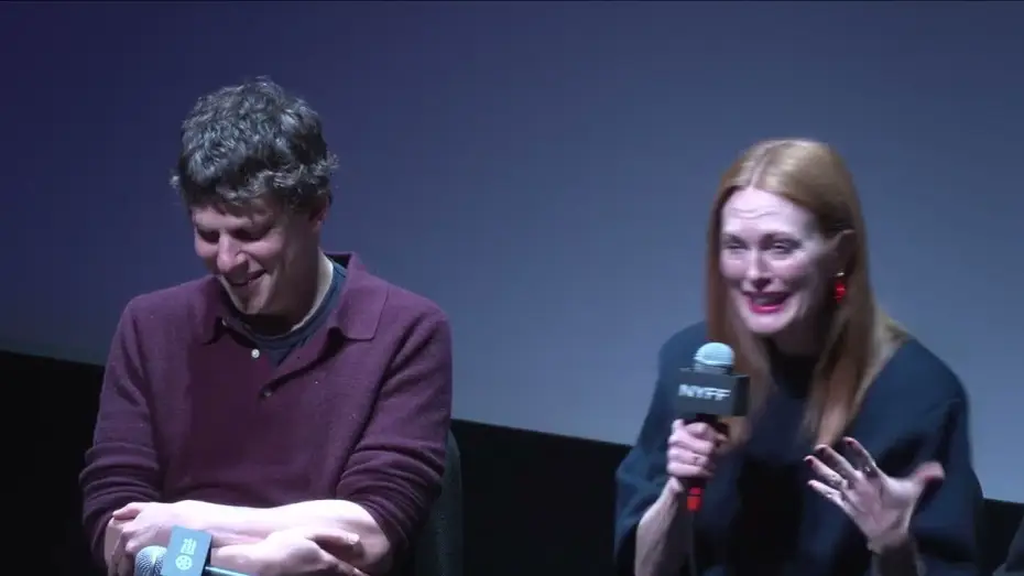 Wideo do filmu Debiut — Jesse Eisenberg, Julianne Moore, Paul Giamatti, and Halle Bailey on The Debut