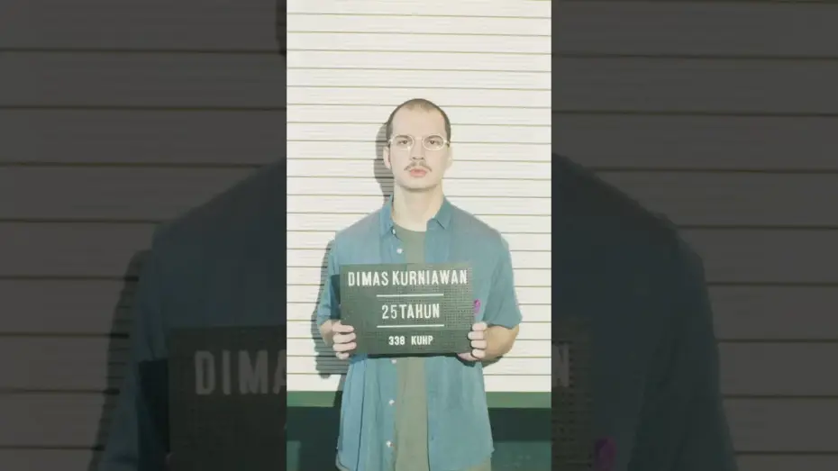 Wideo do filmu Duch w celi — Jail time meets a hell of a roommate. [Subtitled]