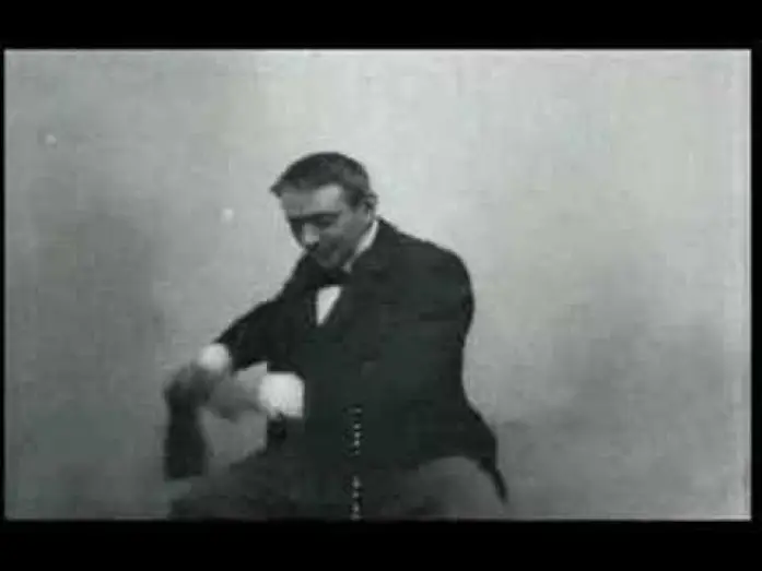 Wideo do filmu Chapeaux à transformation — Lumiere.Brothers-Chapeaux.a.Transformations.1895