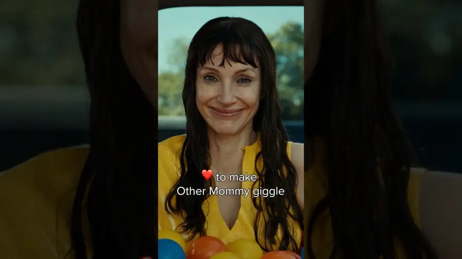 Wideo do filmu Inna mamusia — Mommy's laugh is contagious