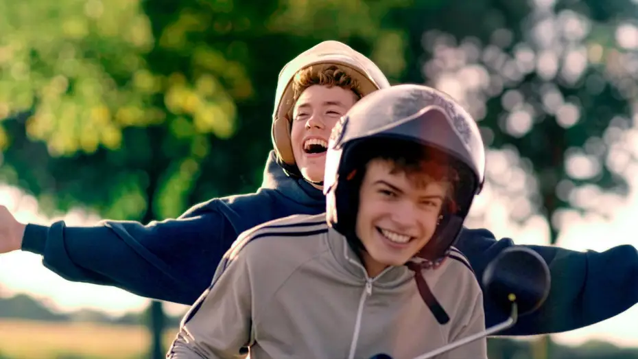 Wideo do filmu Free at Heart — FREE AT HEART - OFFICIAL INTERNATIONAL TRAILER