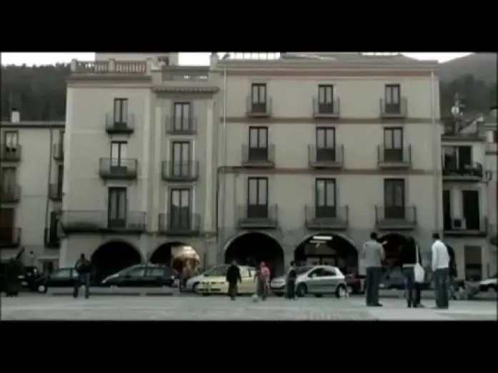 Wideo do filmu Adrià Puntí — Adrià Puntí, el Documental | Vila d'Amer