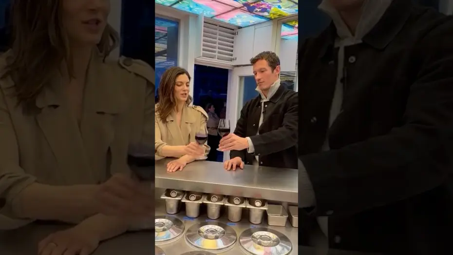 Wideo do filmu One Night Only — Monica Barbaro & Callum Turner's perfect one night out in London