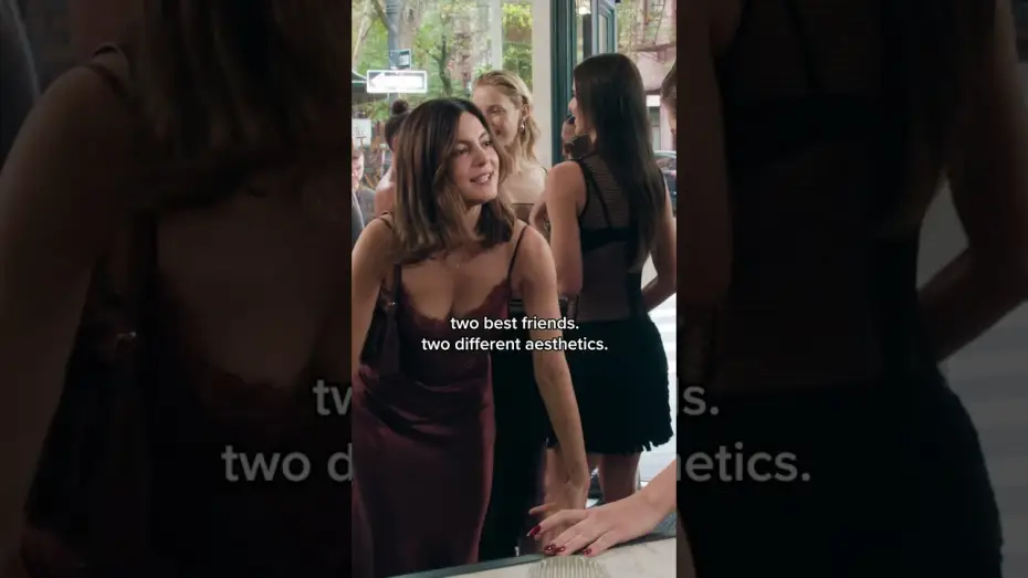 Wideo do filmu Tylko jedna noc — When you and your best friend have two different aesthetics