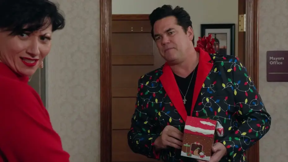 Wideo do filmu Hank's Christmas Wish 2: The Nutcracker — Official Trailer #1