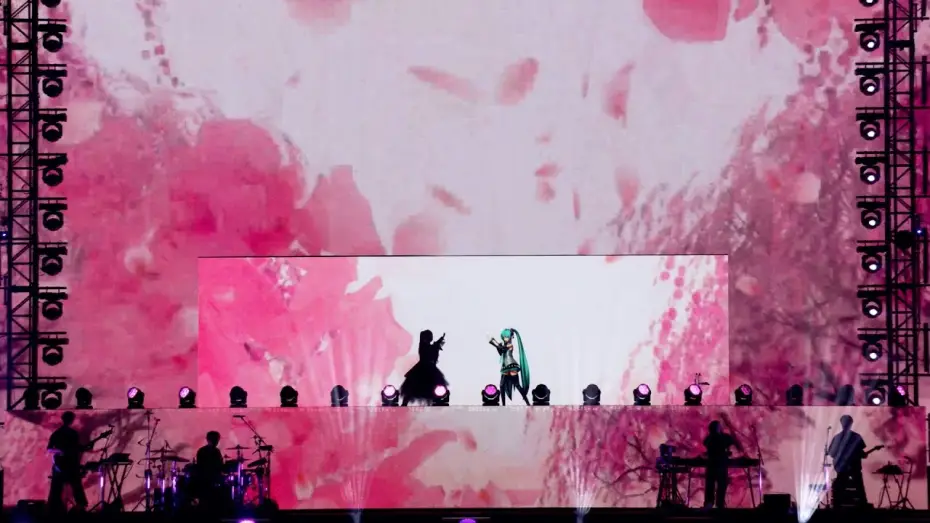 Wideo do filmu Ado: SPECIAL LIVE 「心臟」 — 【LIVE映像】桜日和とタイムマシン with 初音ミク 国立競技場 2024.4.28【Ado】
