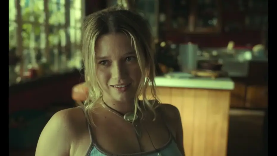 Wideo do filmu Big Girls Don't Cry — Official Teaser