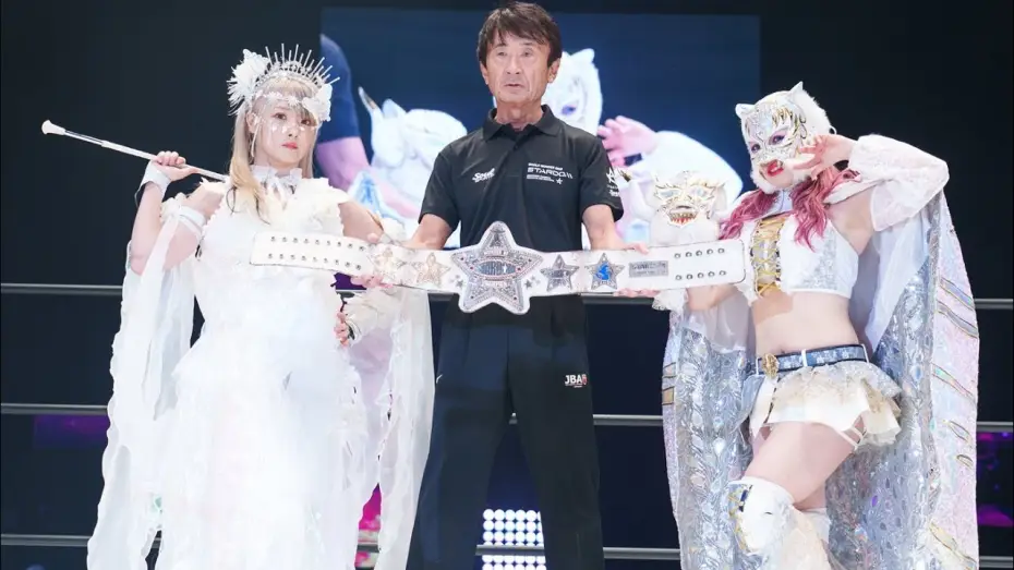 Wideo do filmu Japan Camping Car Show 2025 presents STARDOM DREAM QUEENDOM 2024 — 【スターダム】なつぽい vs スターライト・キッド！ワンダー・オブ・スターダム選手権試合 試合ハイライト！-12.29両国国技館大会-【STARDOM】