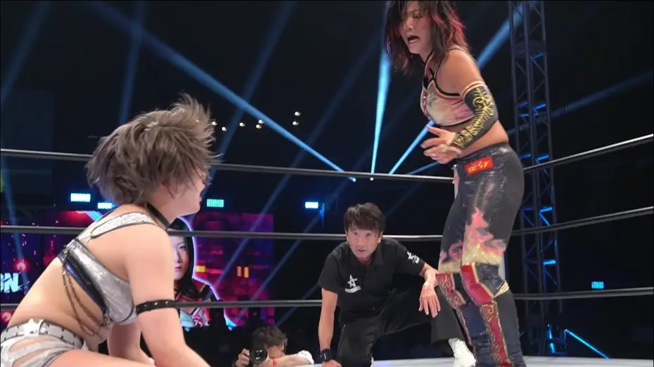 Wideo do filmu Japan Camping Car Show 2025 presents STARDOM DREAM QUEENDOM 2024 — 【スターダム】ワンダー王座まさかの流出！安納サオリ vs 岩田美香 ハイライト！ワンダー・オブ・スターダム選手権試合！-6.22代々木大会-【STARDOM】