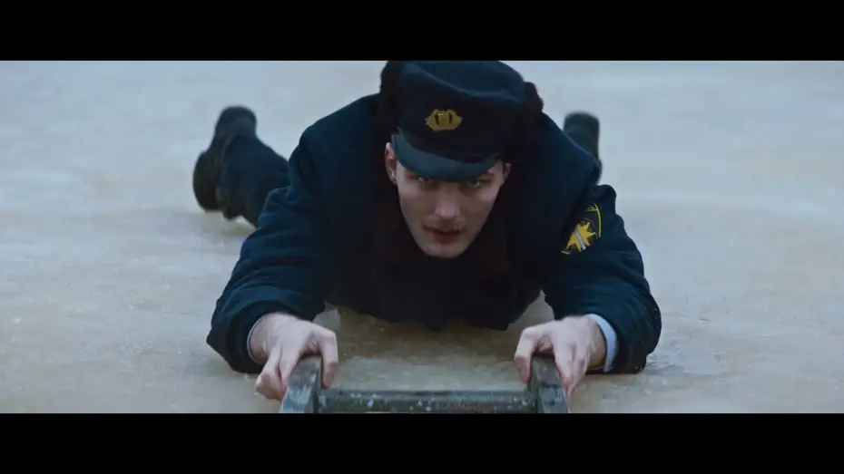 Wideo do filmu Red Code Blue — Tumšzilais Evaņģēlijs | Slīcēja Aina | Kino Oktobrī 2025