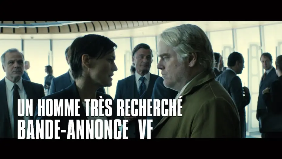 Wideo do filmu Bardzo poszukiwany człowiek — Un homme très recherché - Bande Annonce VF